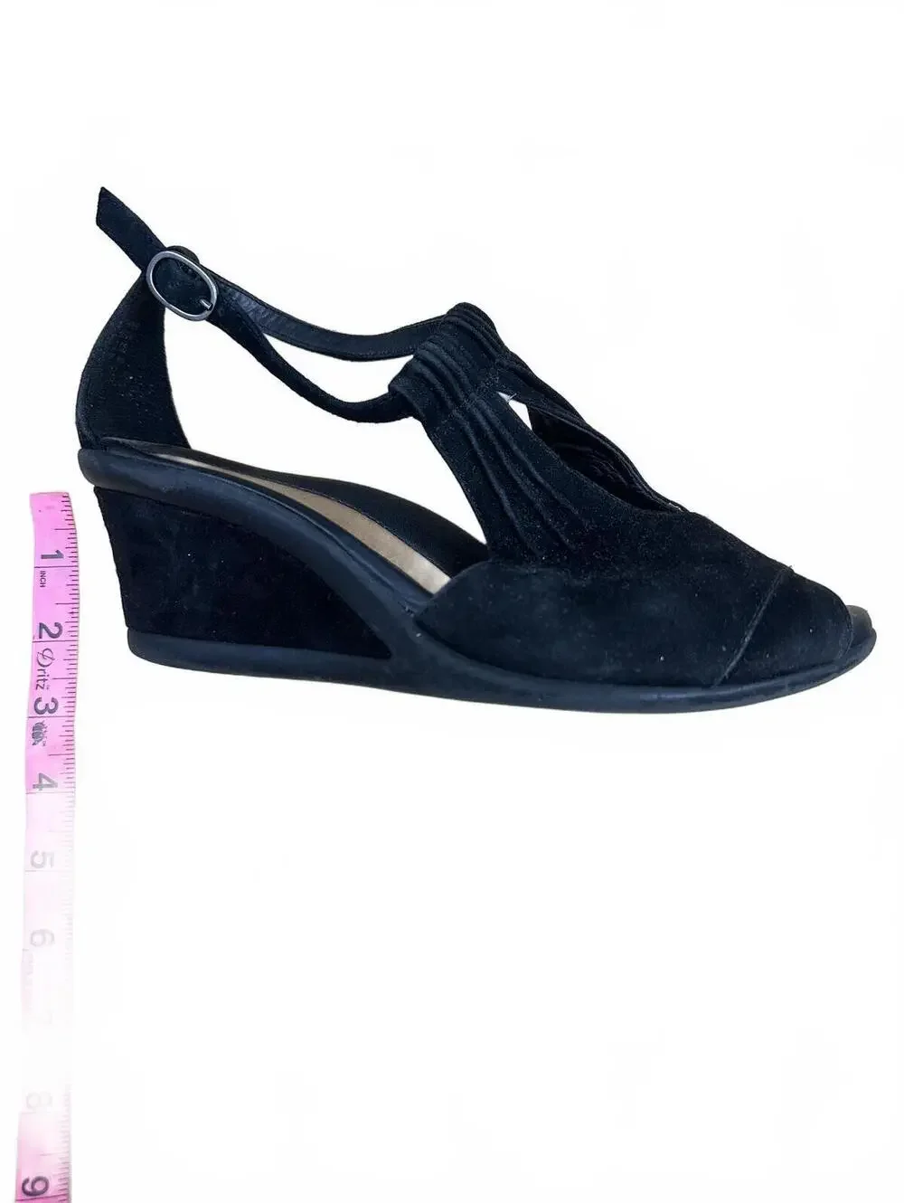 Earth black suede